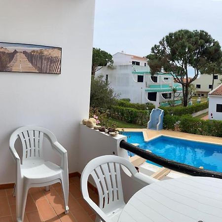 Albufeira Falesia Beach Apartment ภายนอก รูปภาพ